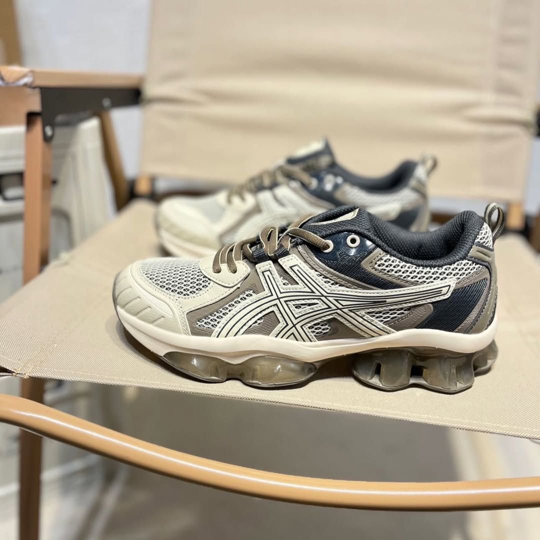 ASICS GEL-Quantum