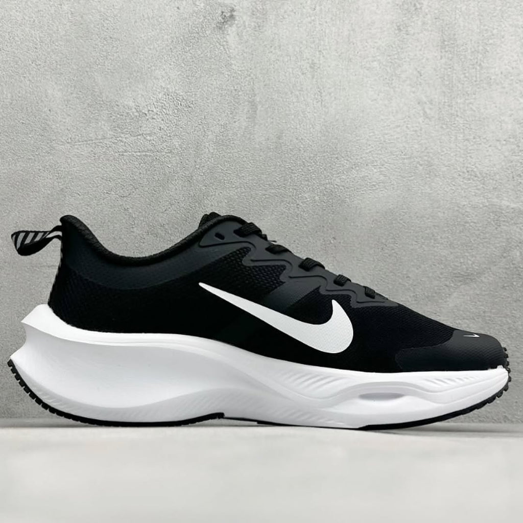 Nike ZoomX Plus