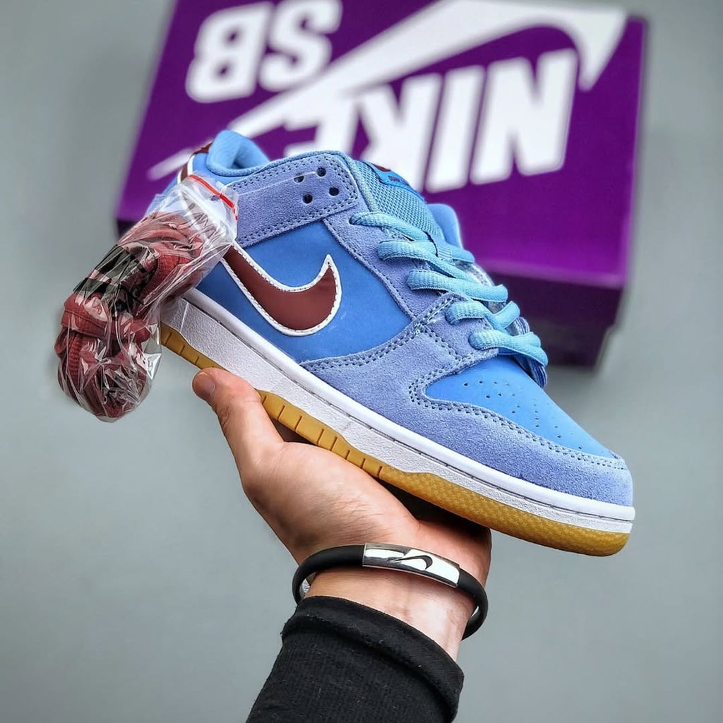 Nike SB Dunk Low