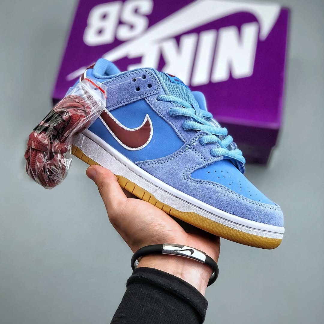 Nike SB Dunk Low