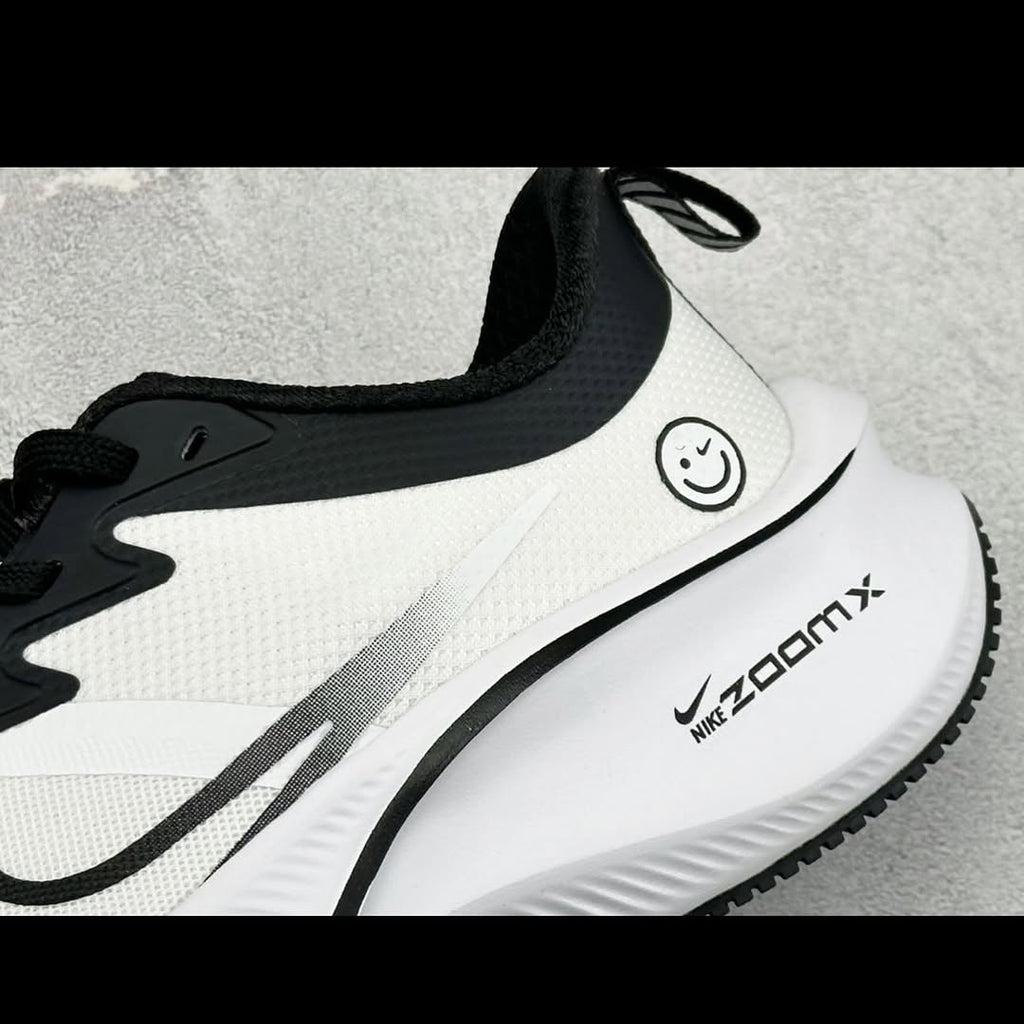 Nike ZoomX Plus
