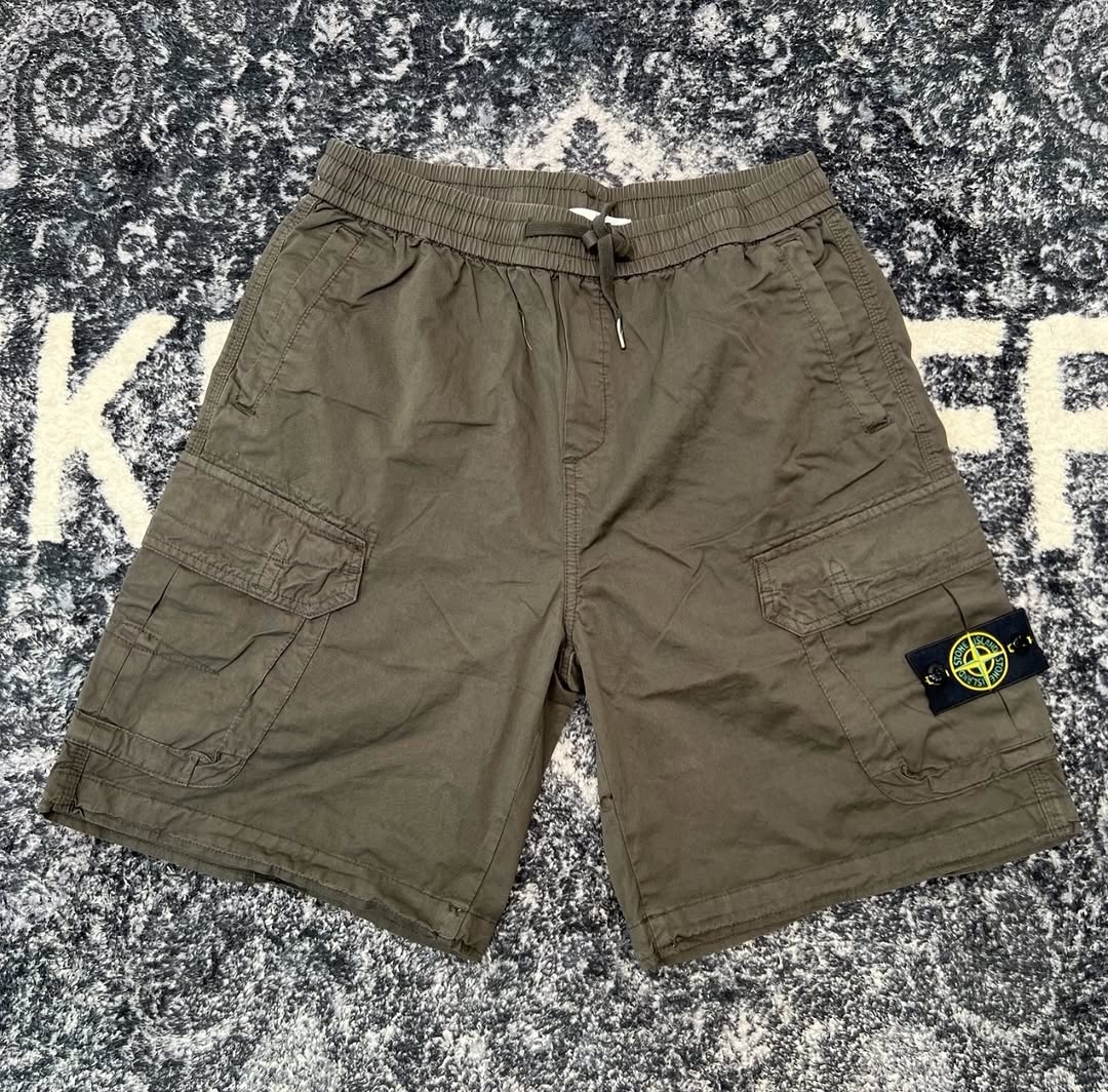 Stone Island Organic Stretch Cotton Cargo Bermuda Shorts in Military Green
