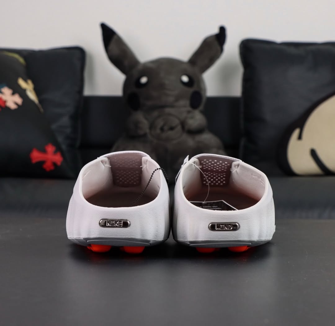 Nike Mind 001 Slide