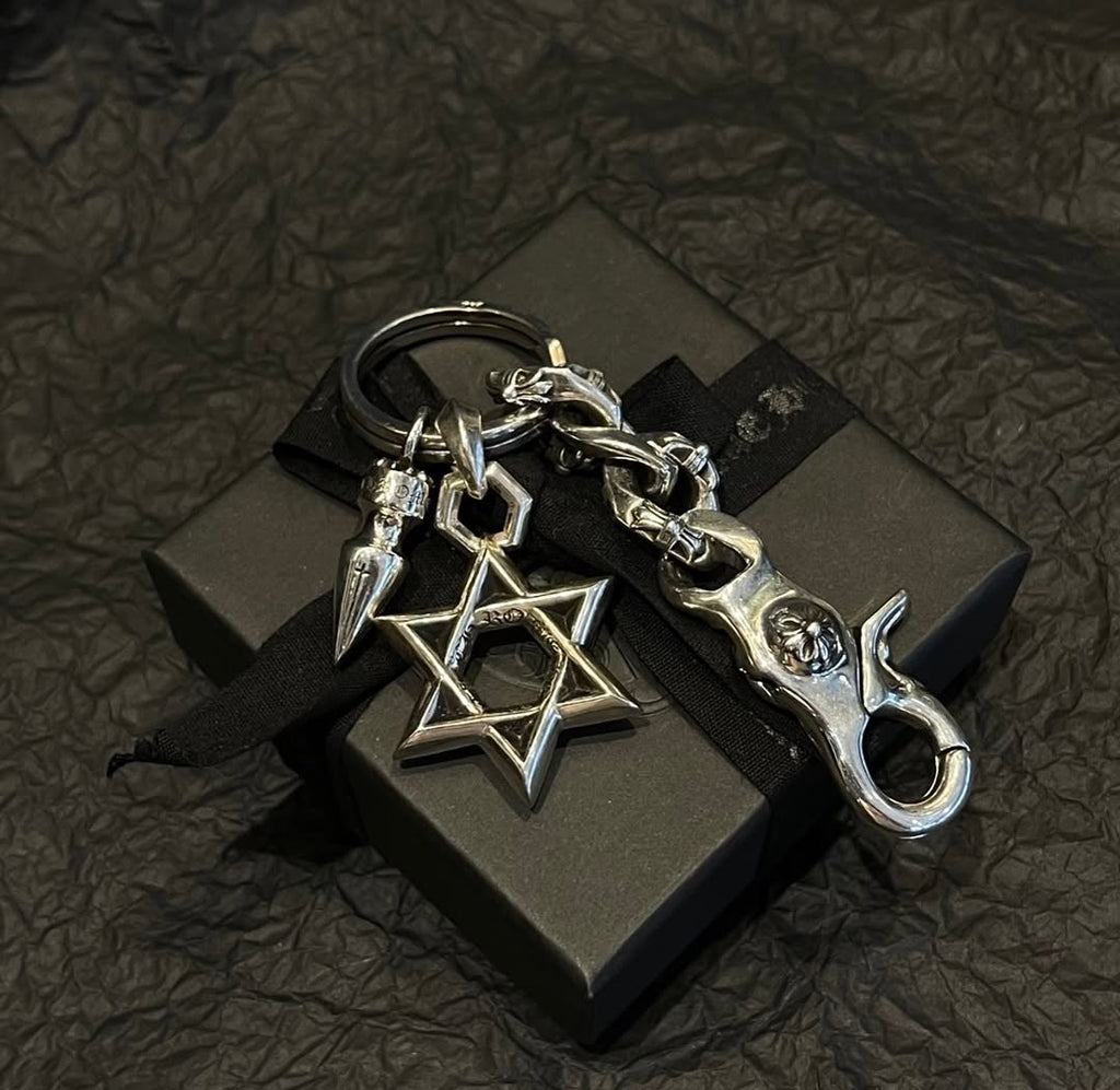 keychain Chrome Hearts