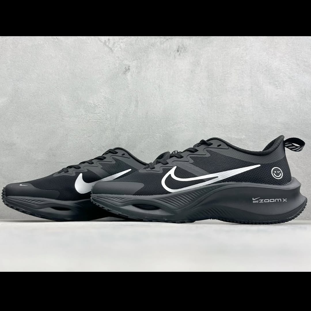 Nike ZoomX Plus