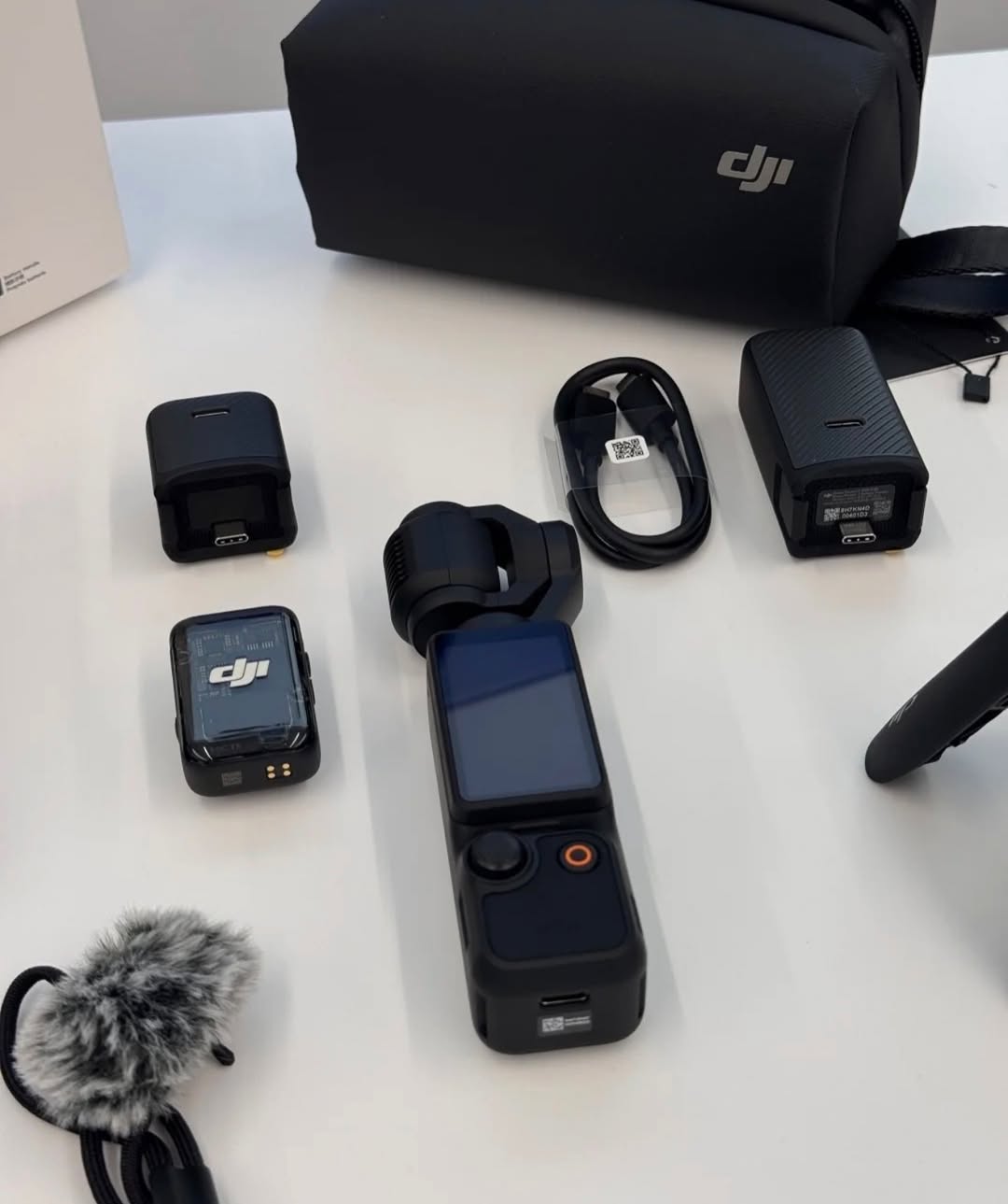 DJI Osmo Pocket 3 combo