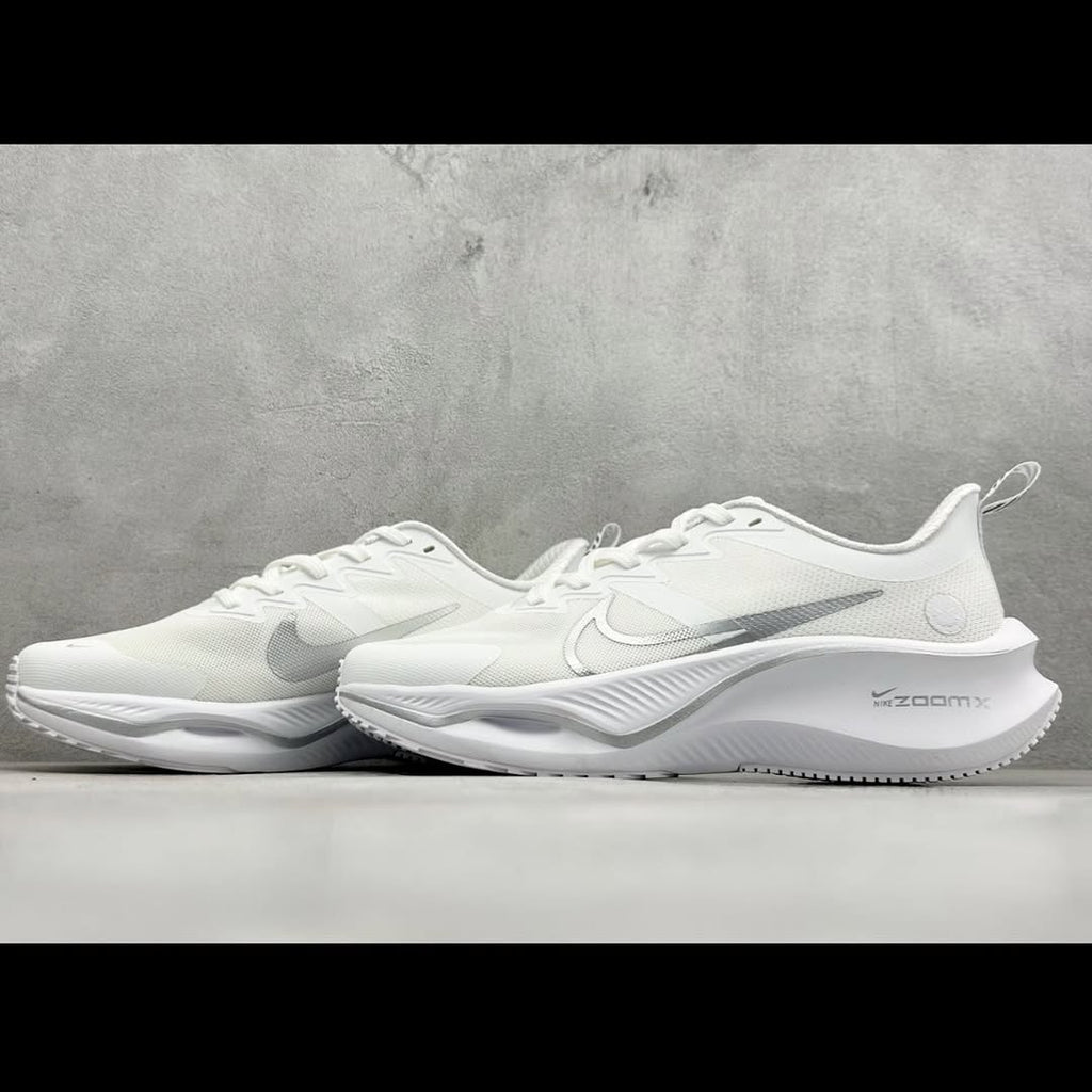 Nike ZoomX Plus