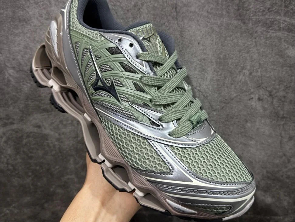 Mizuno Wave Prophecy LS