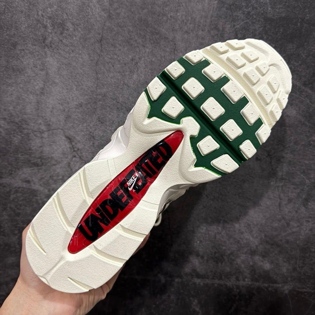 Nike Air Max 95 SP Undefeated Sail