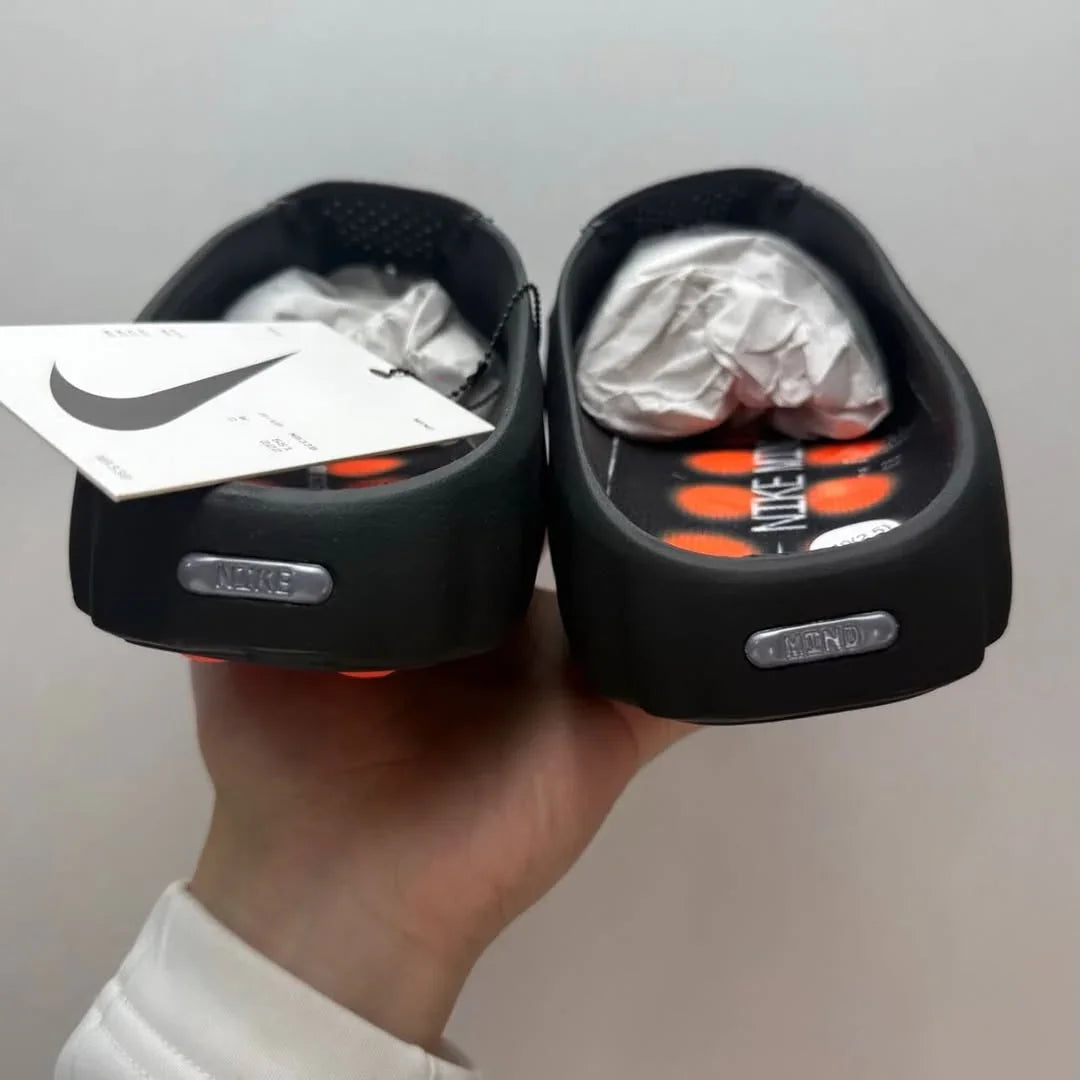 Nike Mind 001