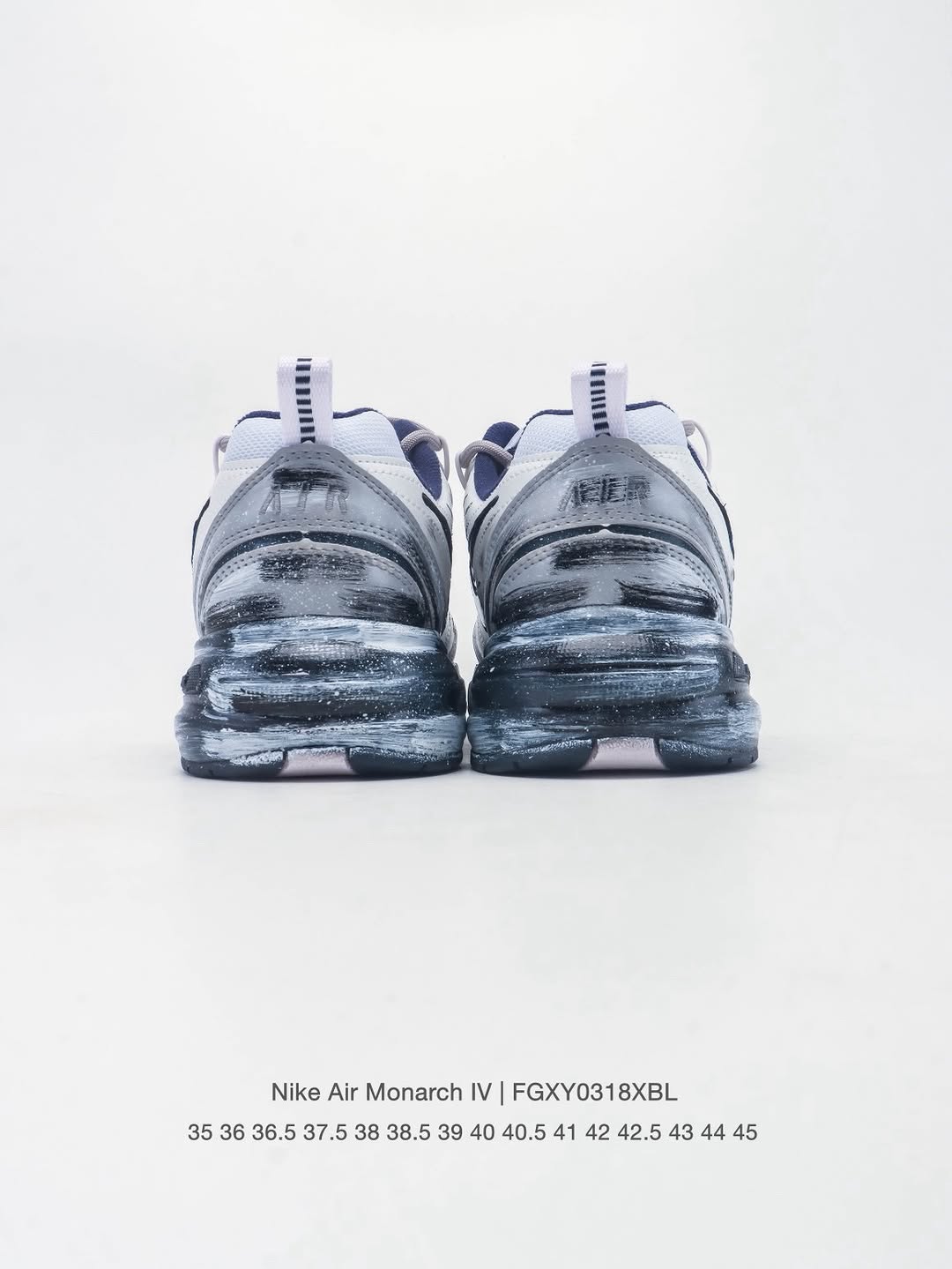 Nike Air Monarch