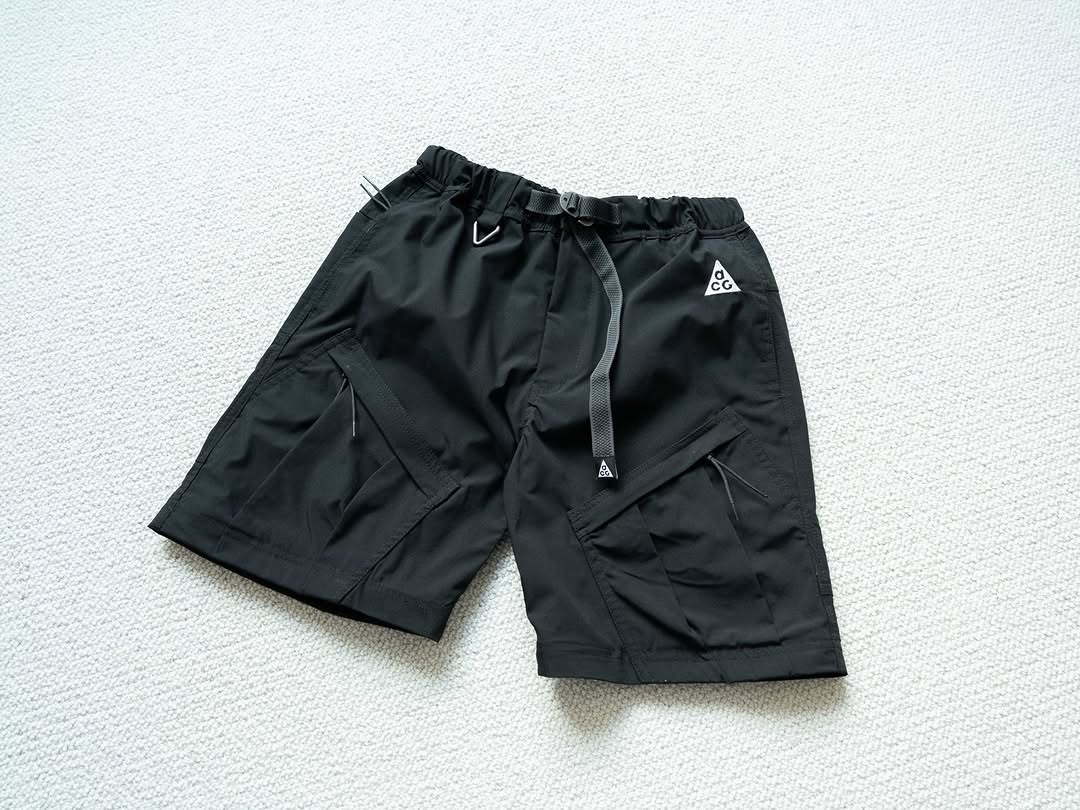 Nike ACG Pants & Shorts 2in1
