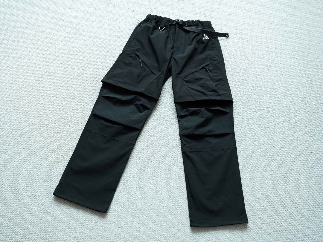 Nike ACG Pants & Shorts 2in1