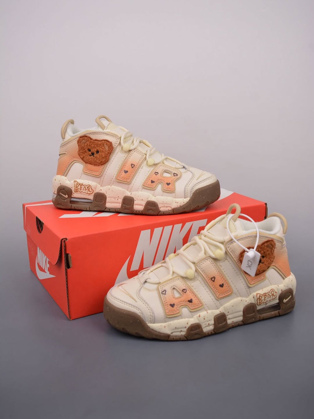 Nike Air More Uptempo Bear