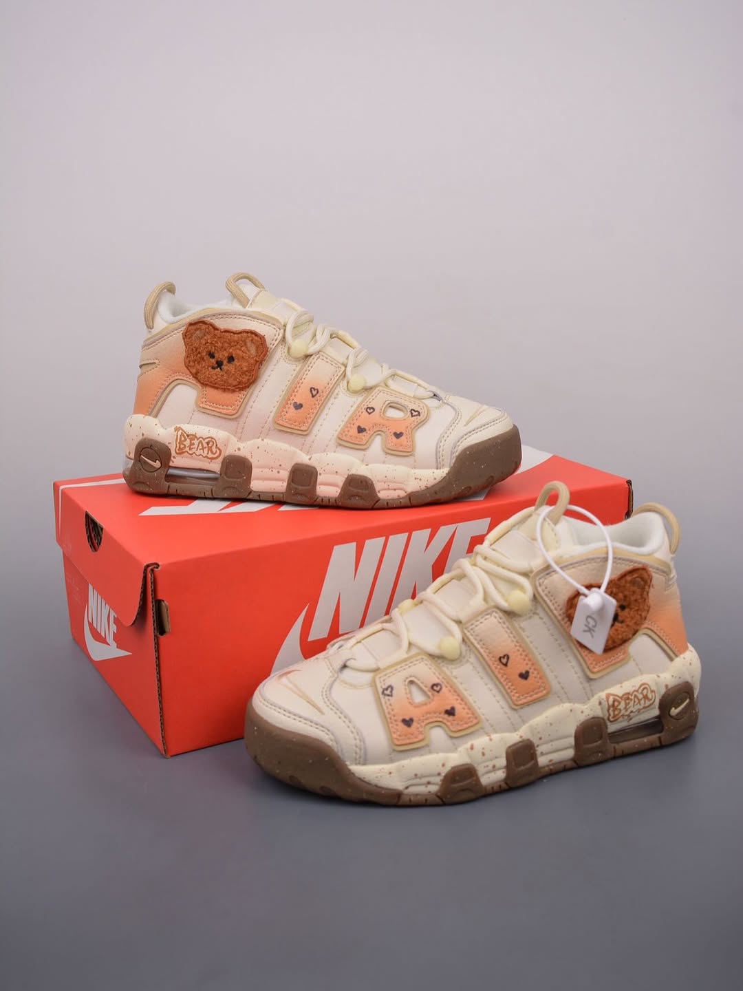 Nike Air More Uptempo Bear