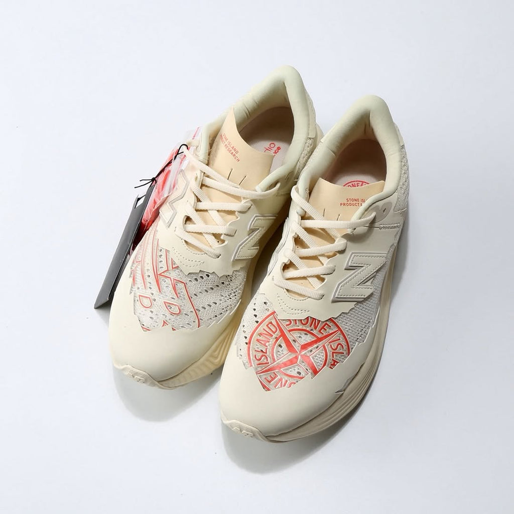 New Balance FuelCell RC Elite v2