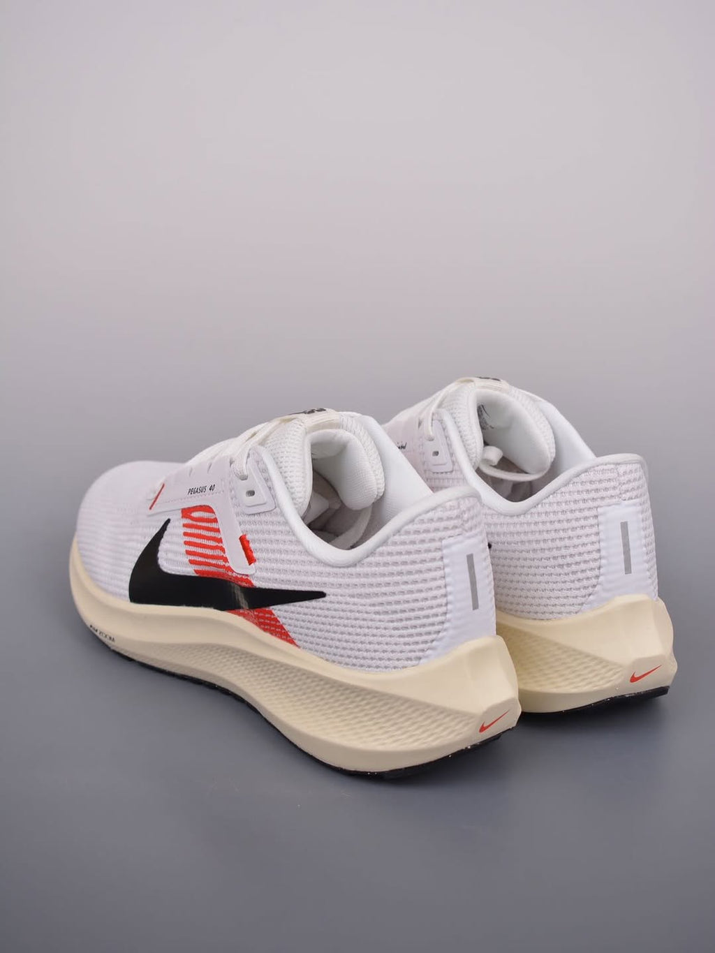 Nike Air Zoom Pegasus 40 White/Black/Red