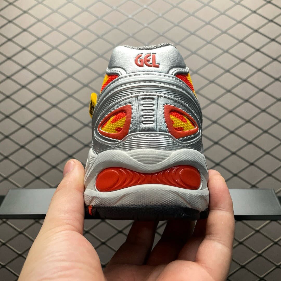 ASICS Gel-Kahana Trail