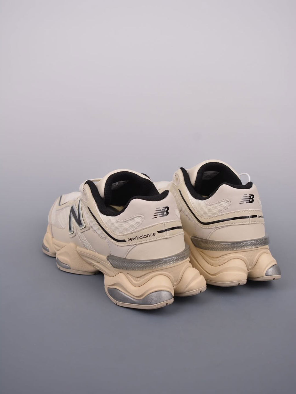 New Balance 9060 Beige