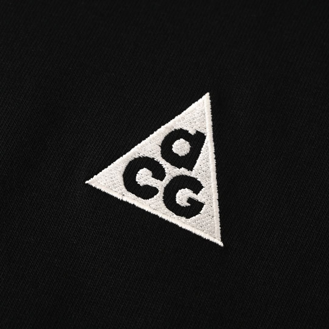 Nike ACG Gridiron T-Shirt