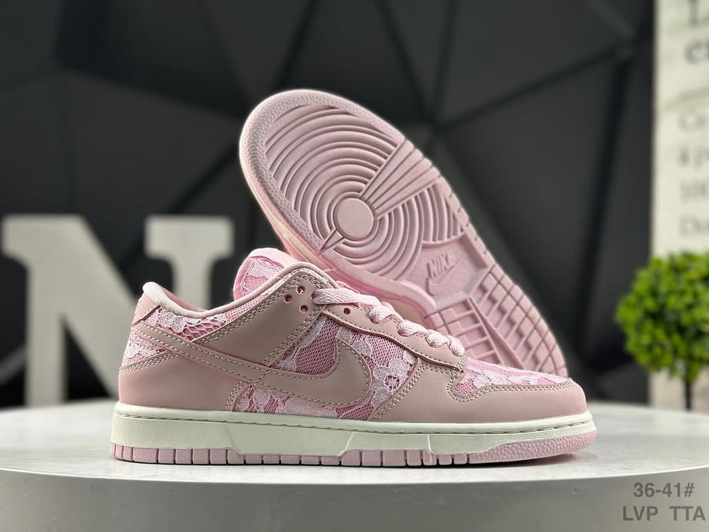 Nike Dunk Low Pink Lace