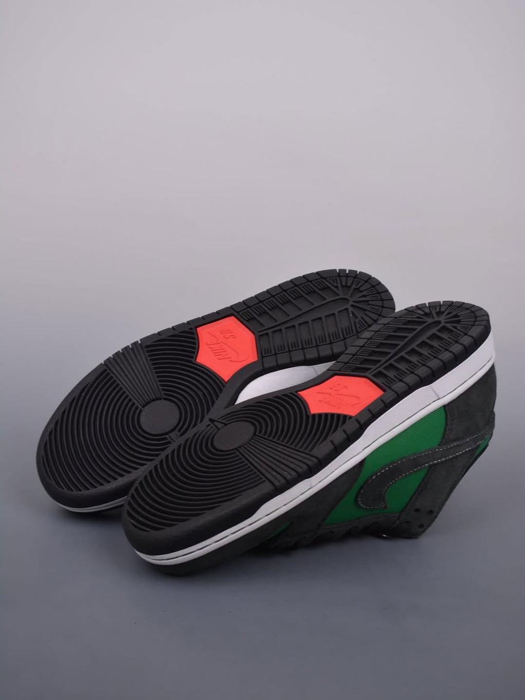 Nike SB Dunk Low Green