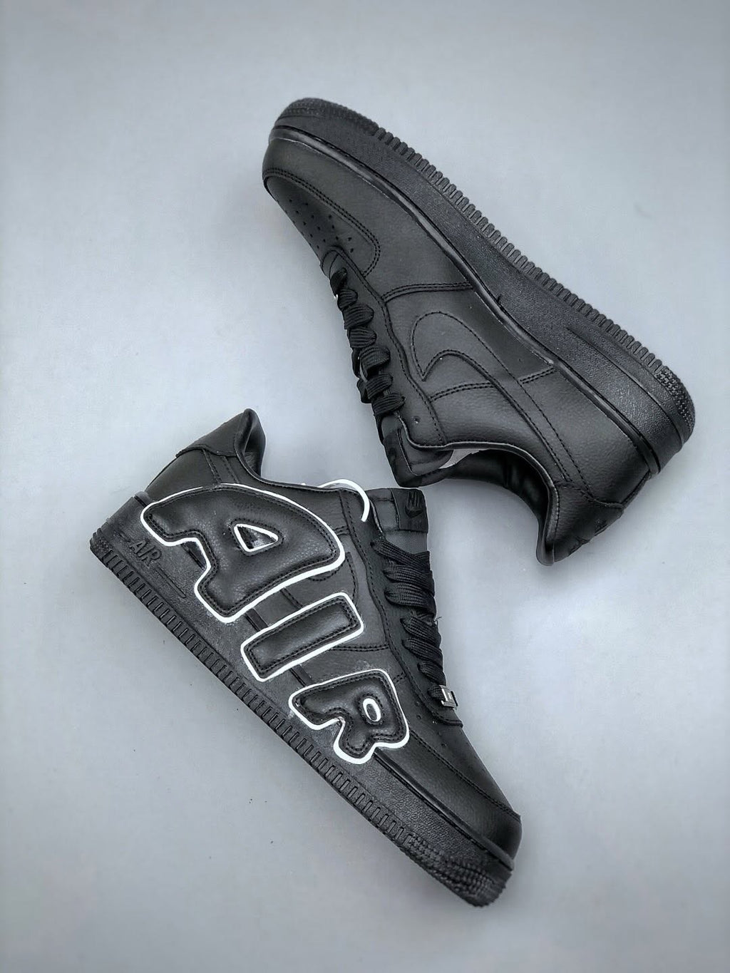 Nike Air Force 1 Low x