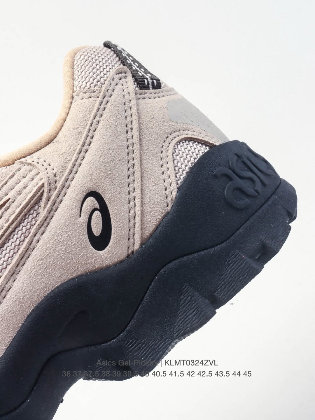 ASICS Gel-Pickax