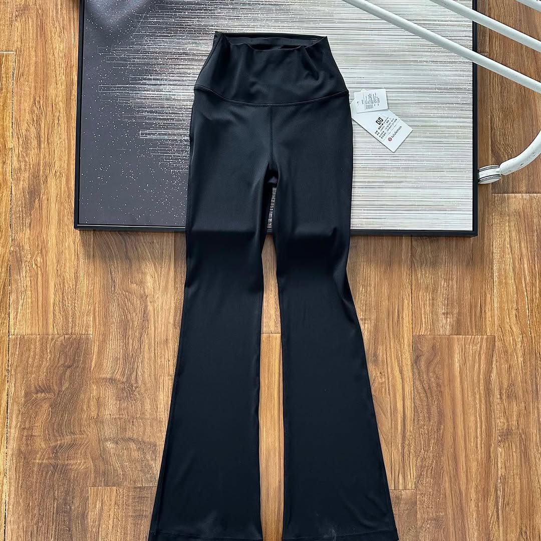 Lululemon Groove Super-High-Rise Flare Pant