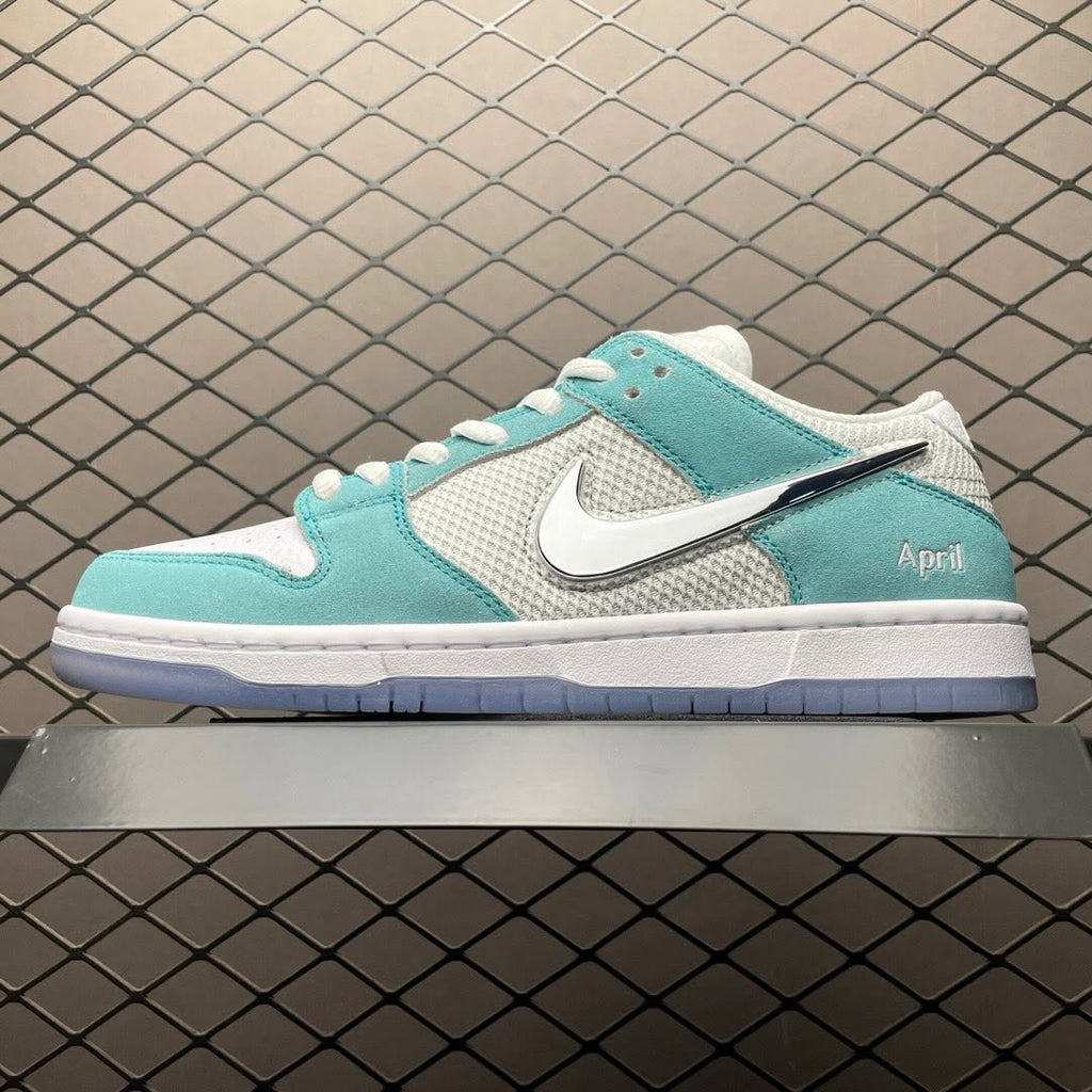 Nike Dunk Low April Skateboards