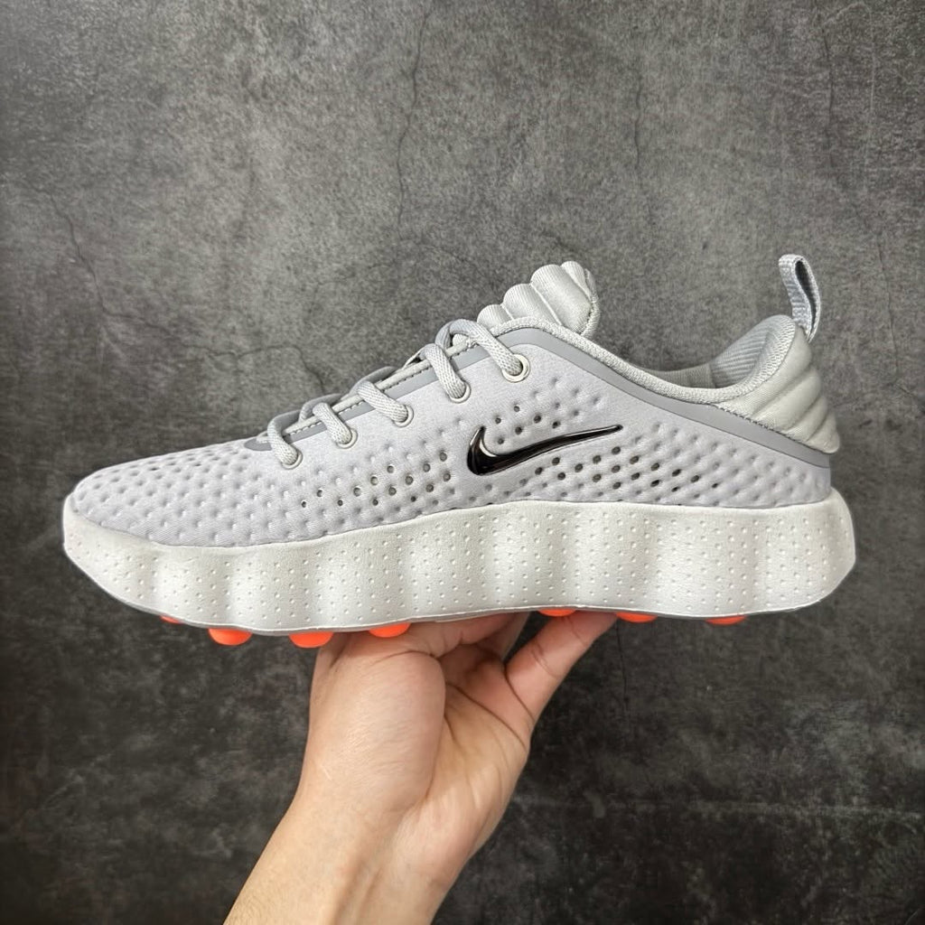 Nike Mind 002