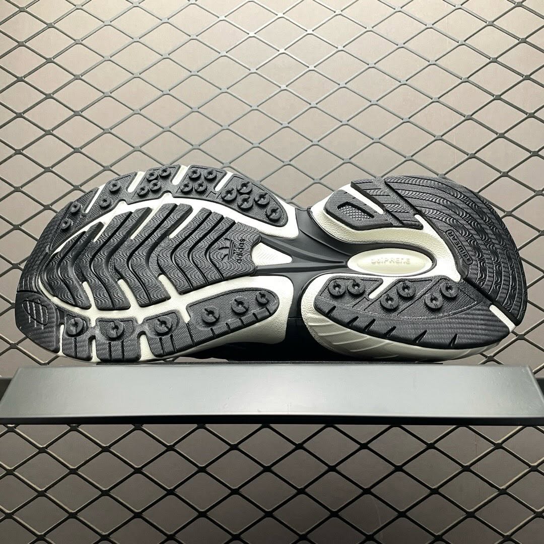 Adidas Response CL Grey
