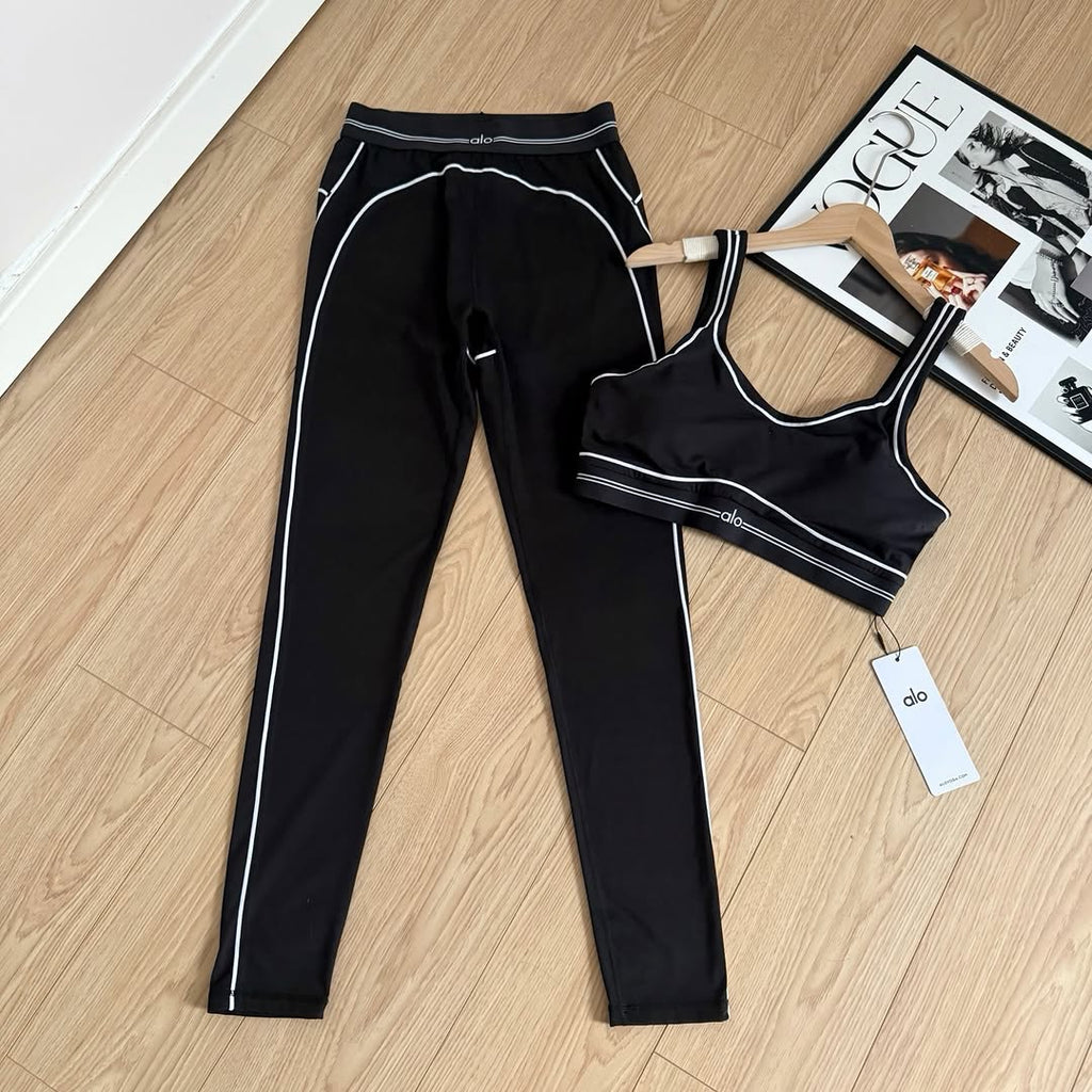 Alo Yoga Airbrush Heart Throb
